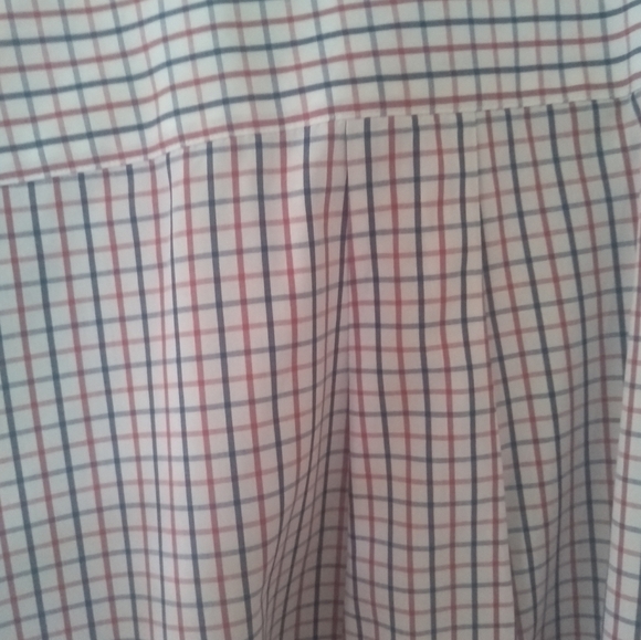NWOT Men's Classic Checkered Shirt - Picture 8 of 8
